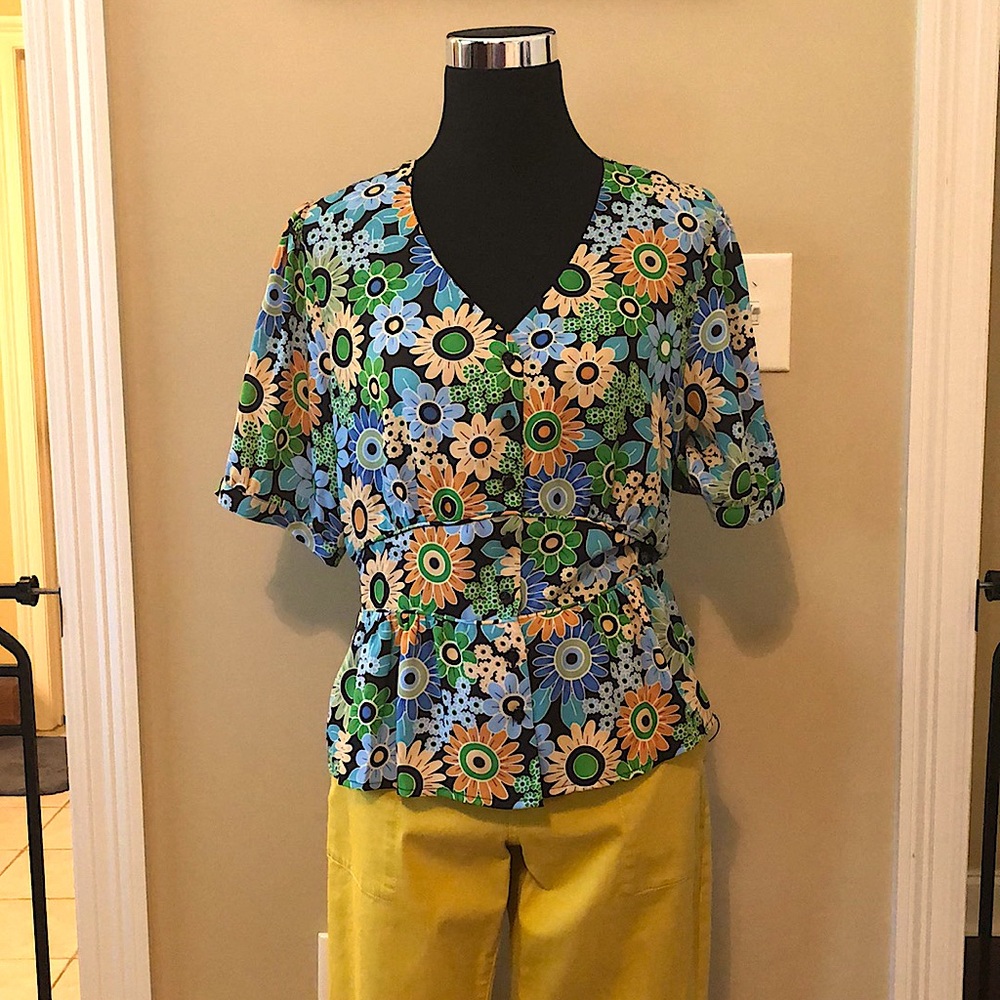 Cabi Happy Top